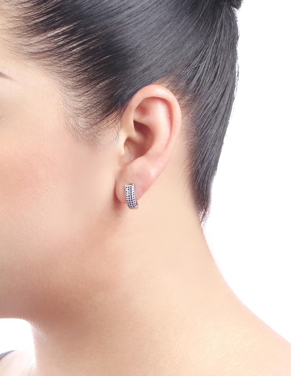 Aretes con acabado baño de rodio 3