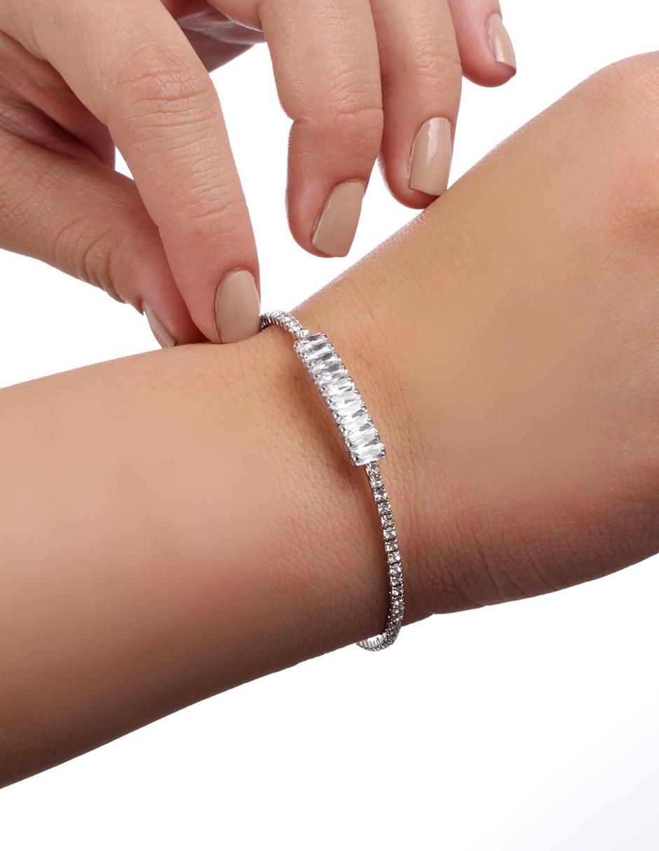 Brazalete con zirconia acabado baño de rodio 3