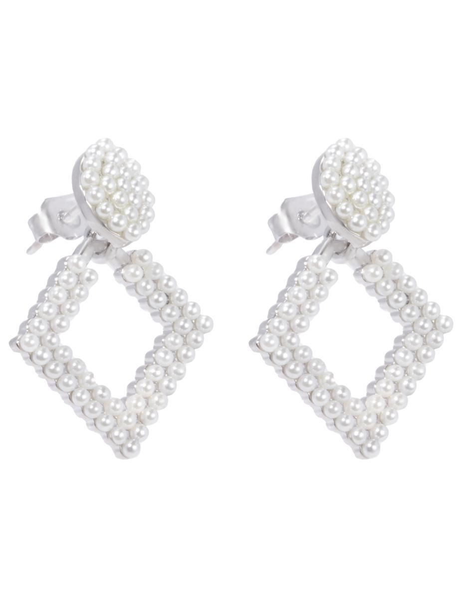Aretes con acabado baño de rodio 2