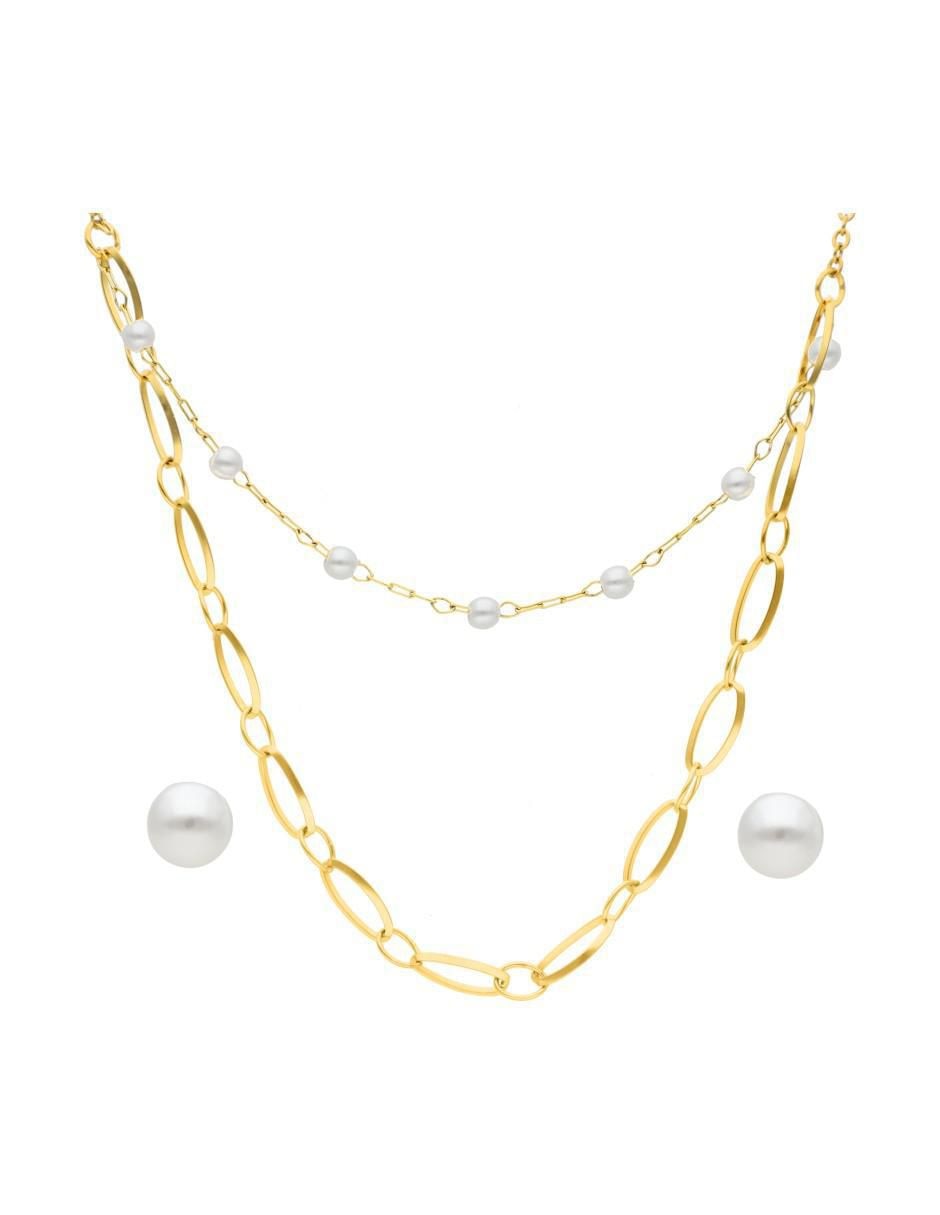 Aretes y collar Tendencias