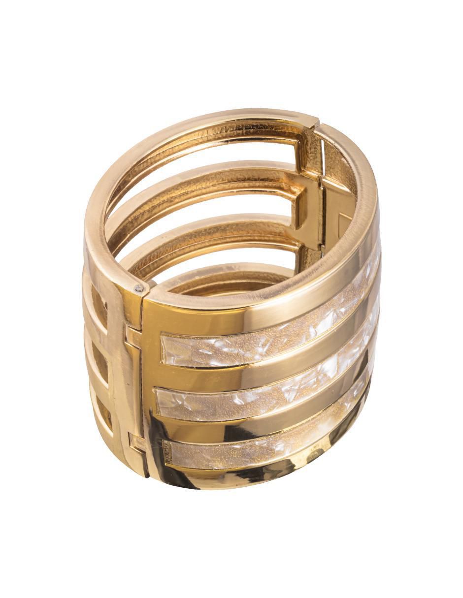 Brazalete con acabado chapa de oro Brazalete con acabado chapa de oro