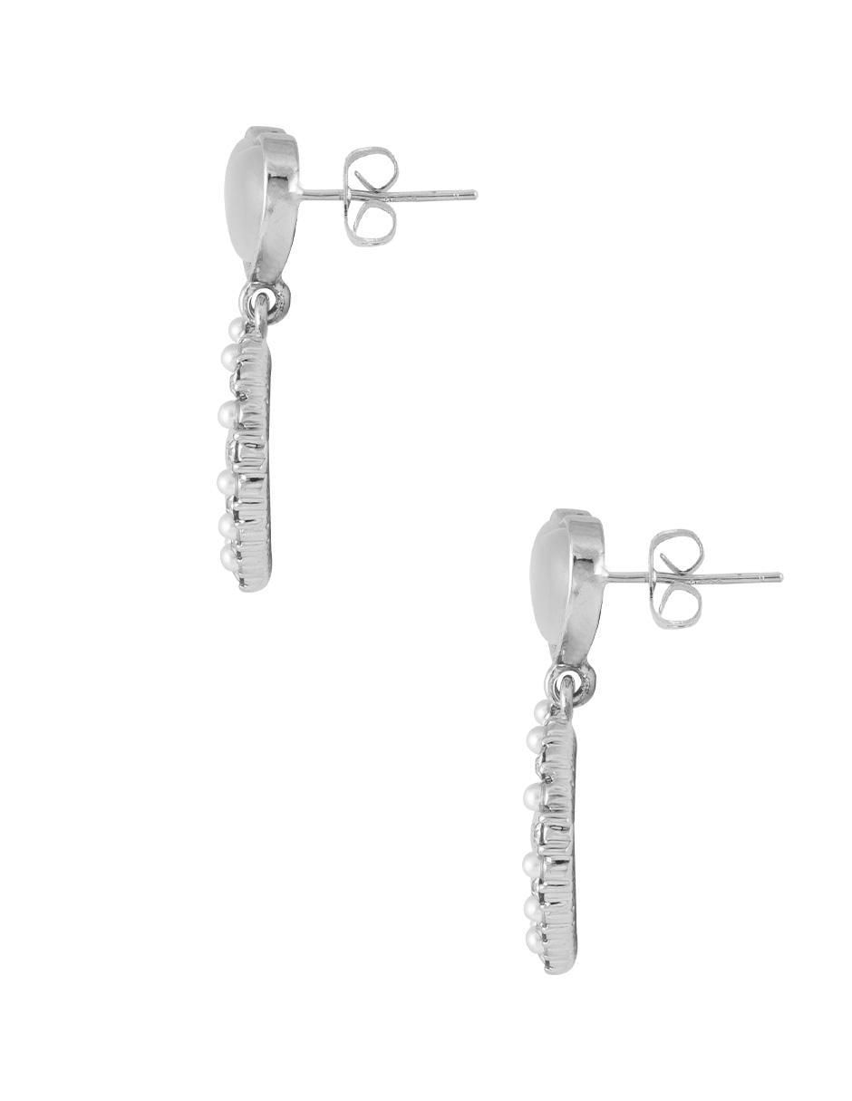Aretes de corazón con acabado baño de rodio 3