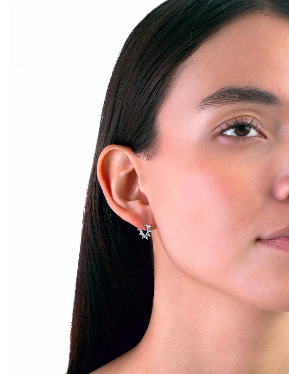 Aretes con acabado baño de rodio 2