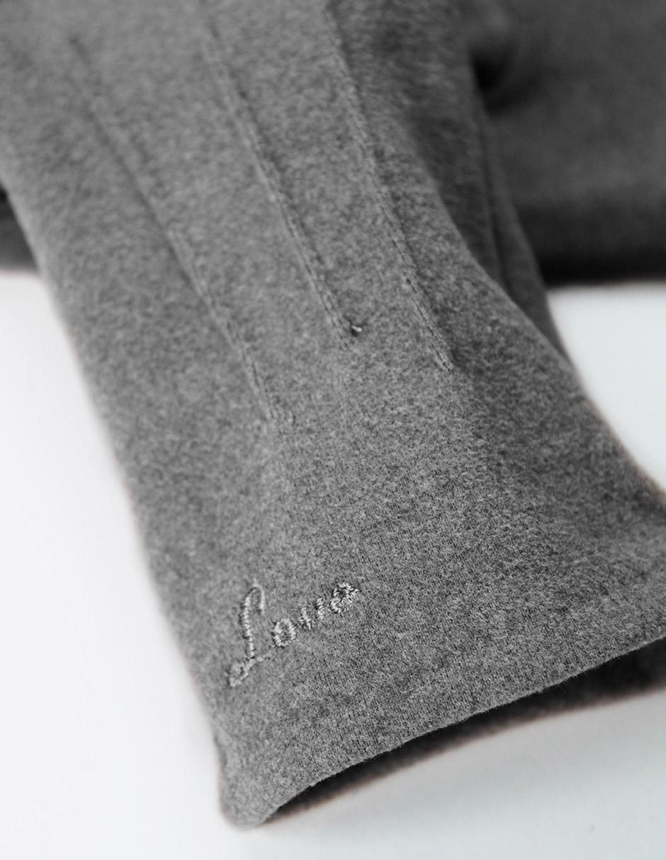 Gris