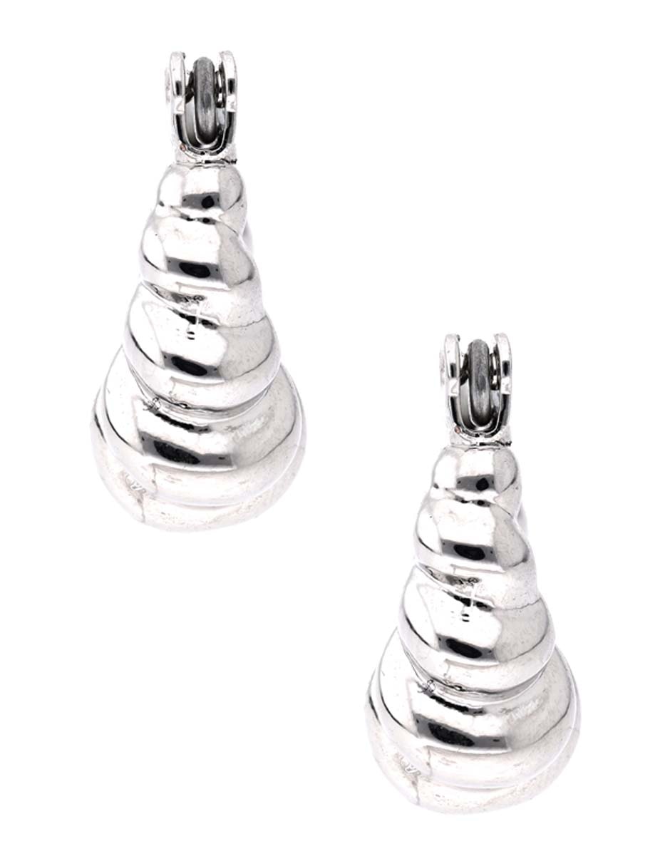 Aretes con acabado pulido Aretes con acabado pulido