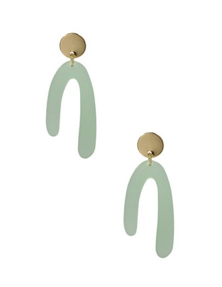 Aretes con acabado mate