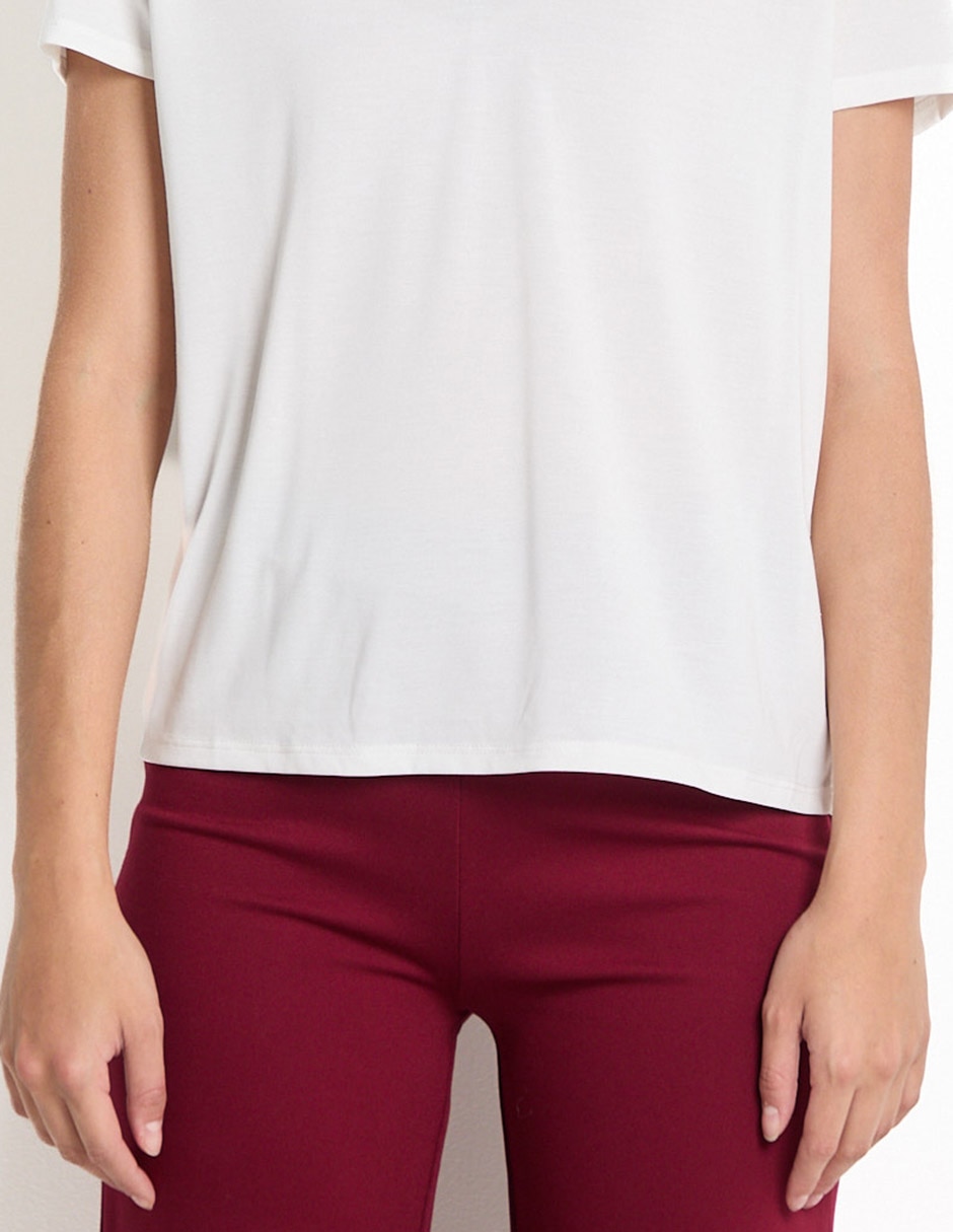 Playera manga corta cuello v para mujer Playera manga corta cuello v para mujer