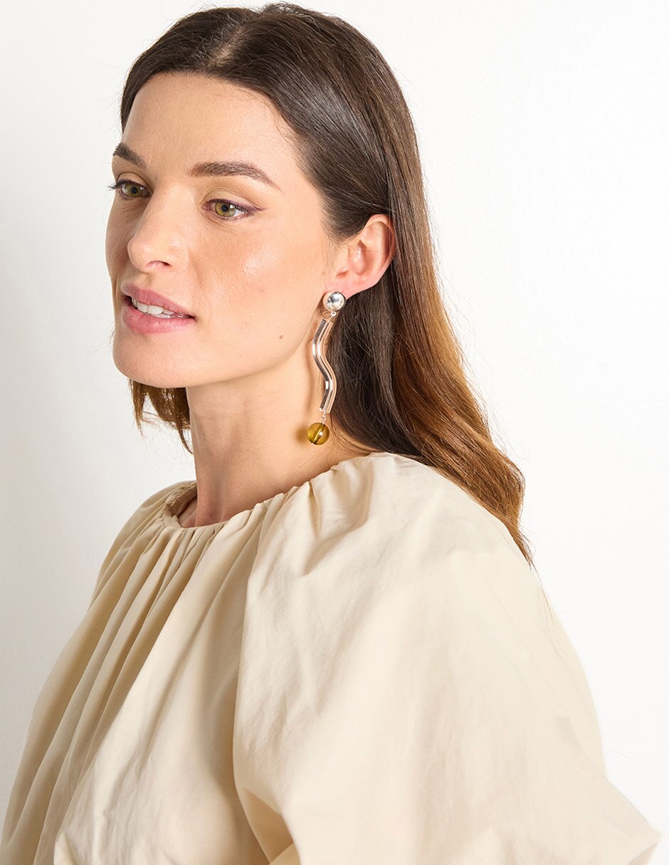 Aretes con acabado brillante 4
