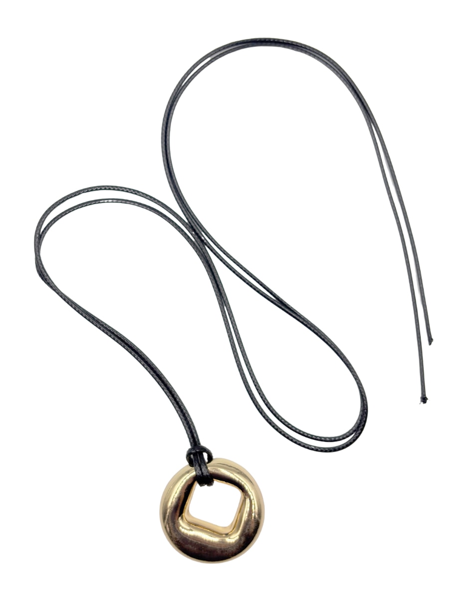 Collar 9