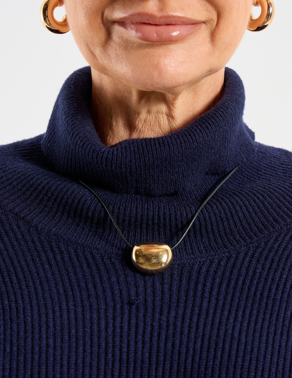 Collar ovalado 13
