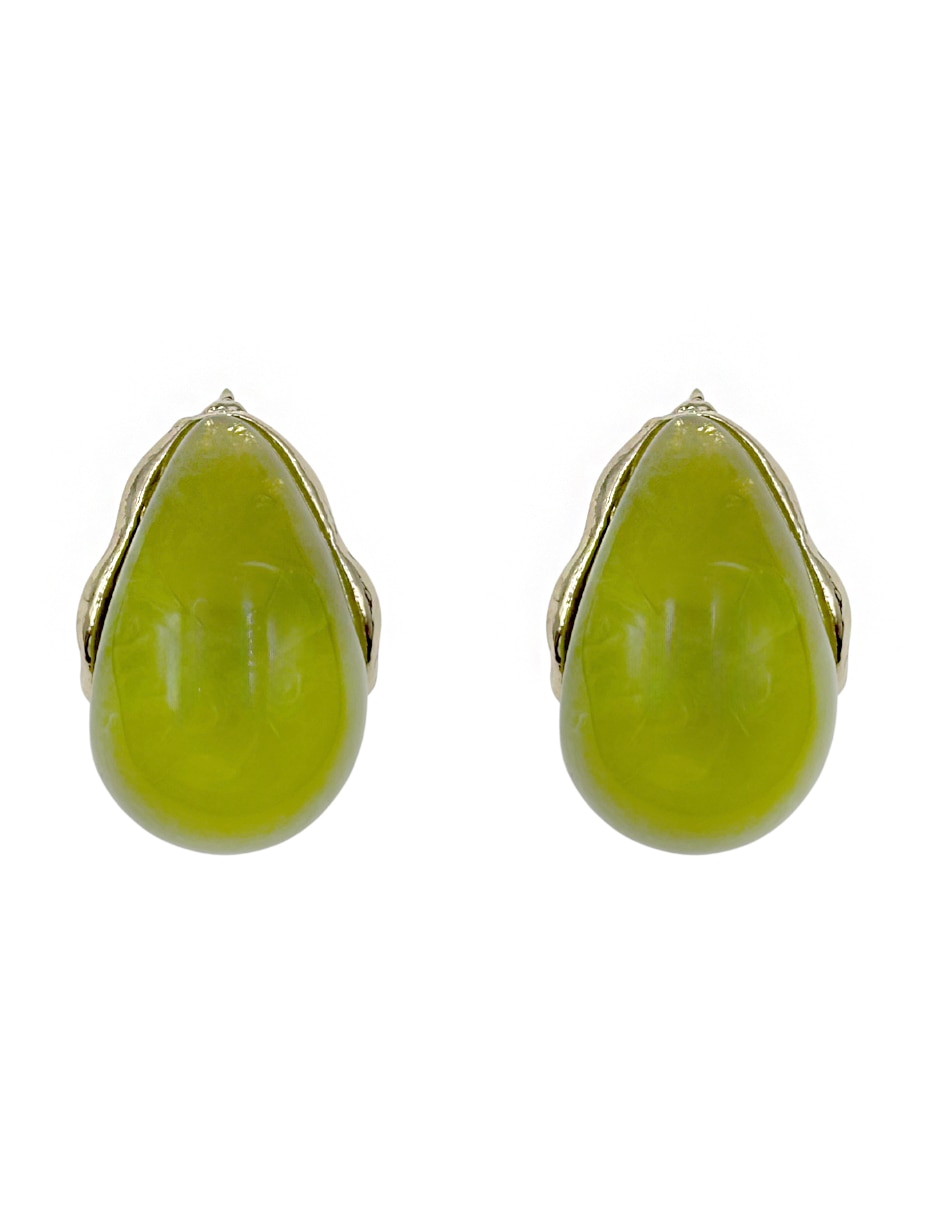 Aretes de gota con acabado brillante