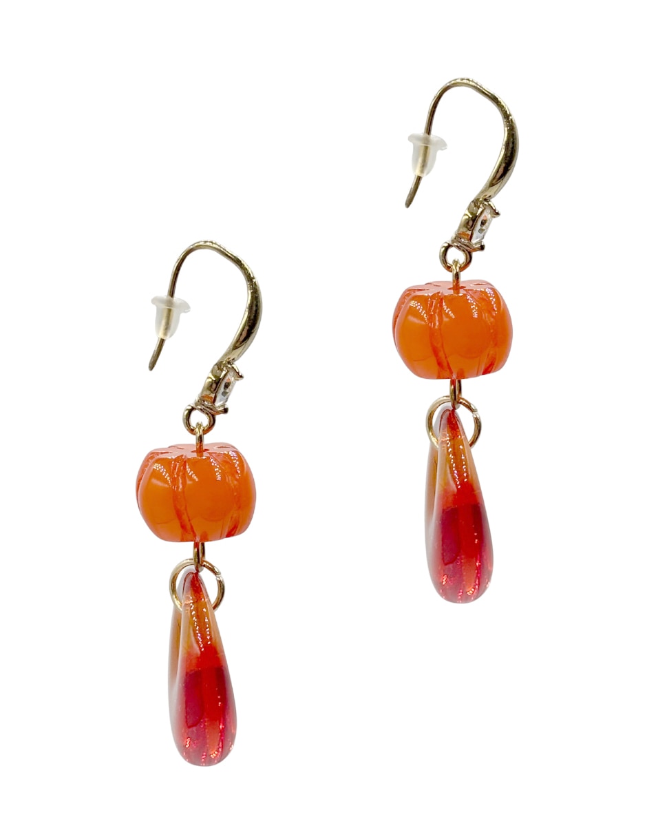 Aretes largos Map con acabado liso