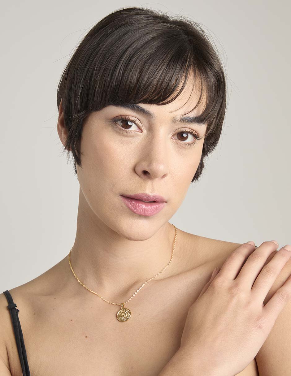 Collar con dije circular 3