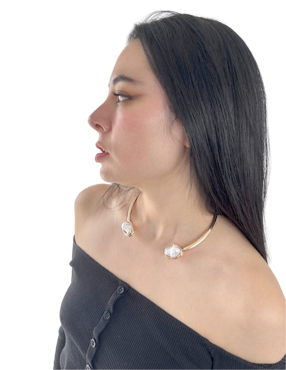 Choker 8