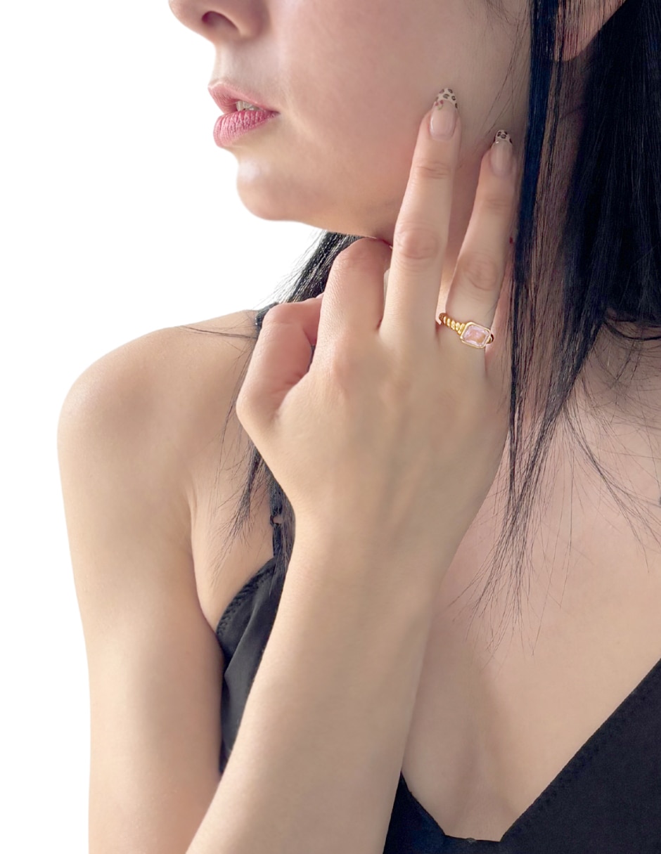Anillo rectangular brillante