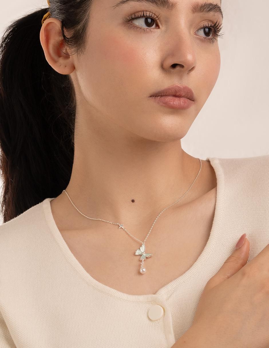 Collar mariposa 2