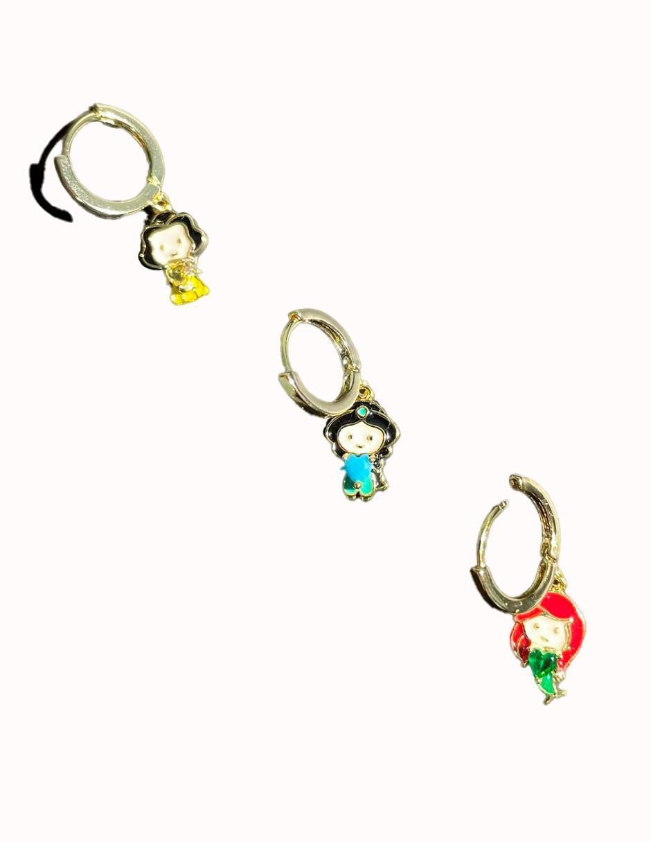 Set de aretes de princesa con acabado pulido 2