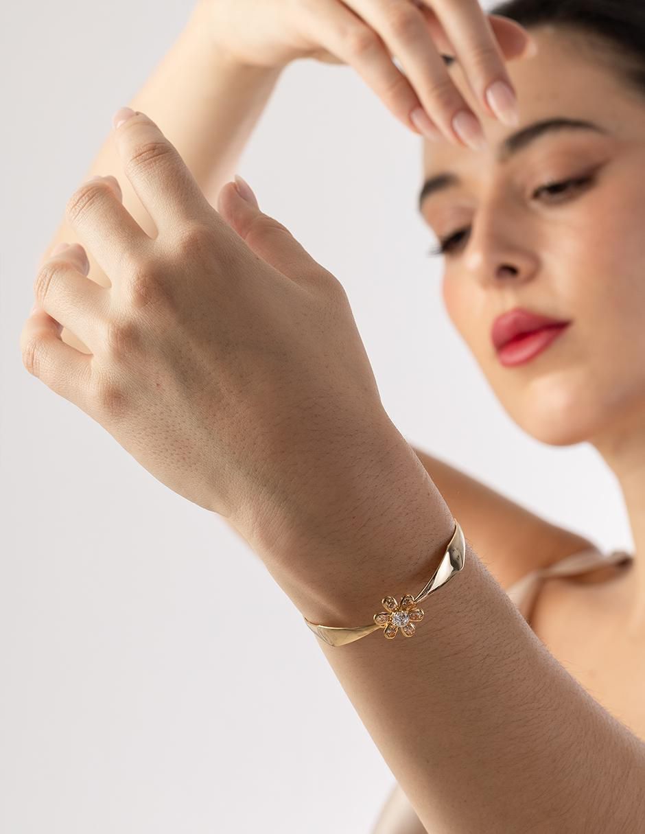 Pulsera con zirconia 18 K acabado chapa de oro 2