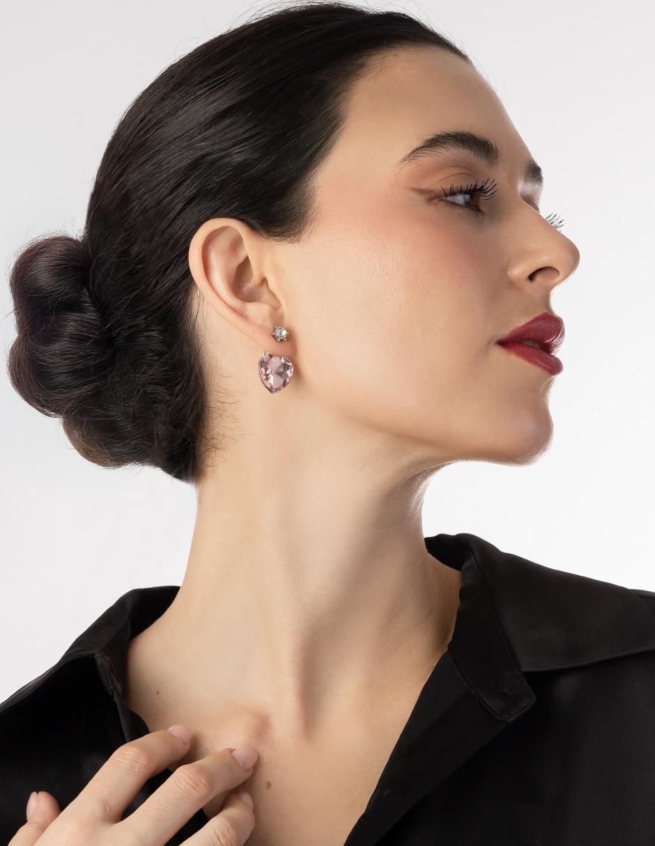 Aretes de corazón con acabado baño de rodio cristal 2