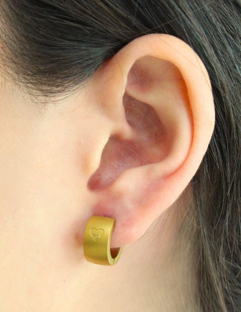 Aretes circulares con acabado mate 2