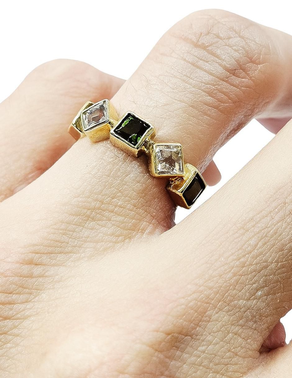 Anillo 14 k de oro amarillo turmalina liso