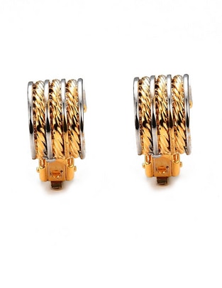 Aretes con acabado brillante