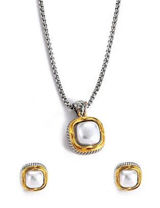 Aretes y collar cuadrado