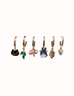Set de aretes Totoro con acabado pulido