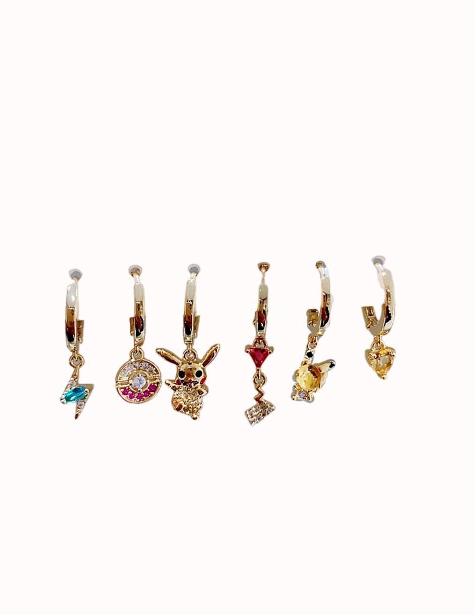 Set de aretes Pikachu con acabado pulido