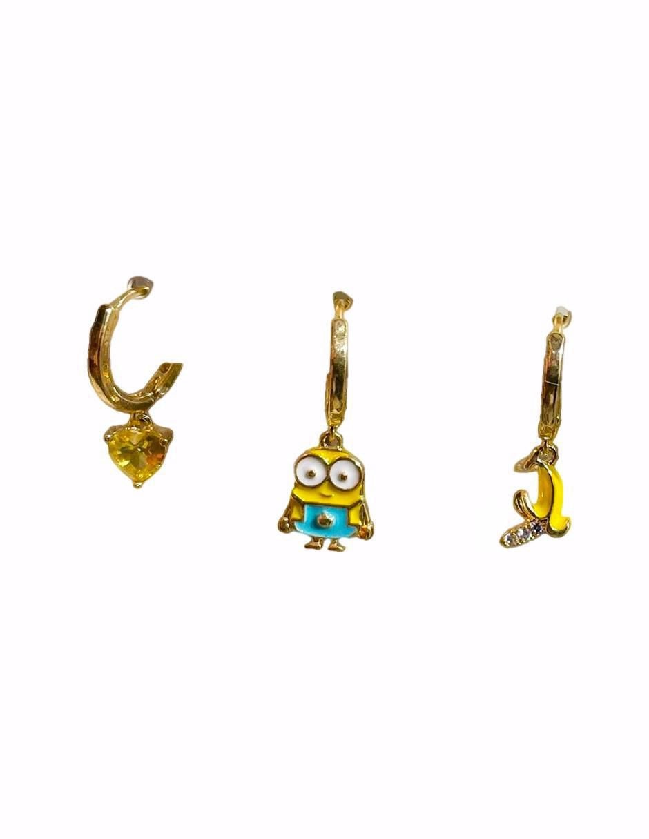 Set de aretes Minions con acabado pulido 2