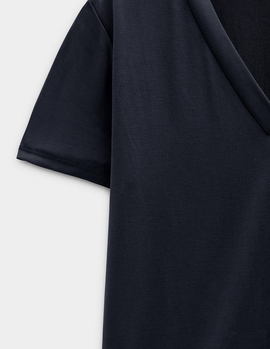 Playera manga larga Parfois cuello redondo para mujer