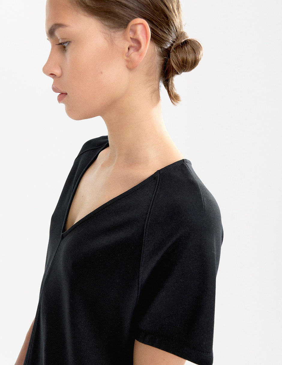 Playera manga larga Parfois cuello redondo para mujer