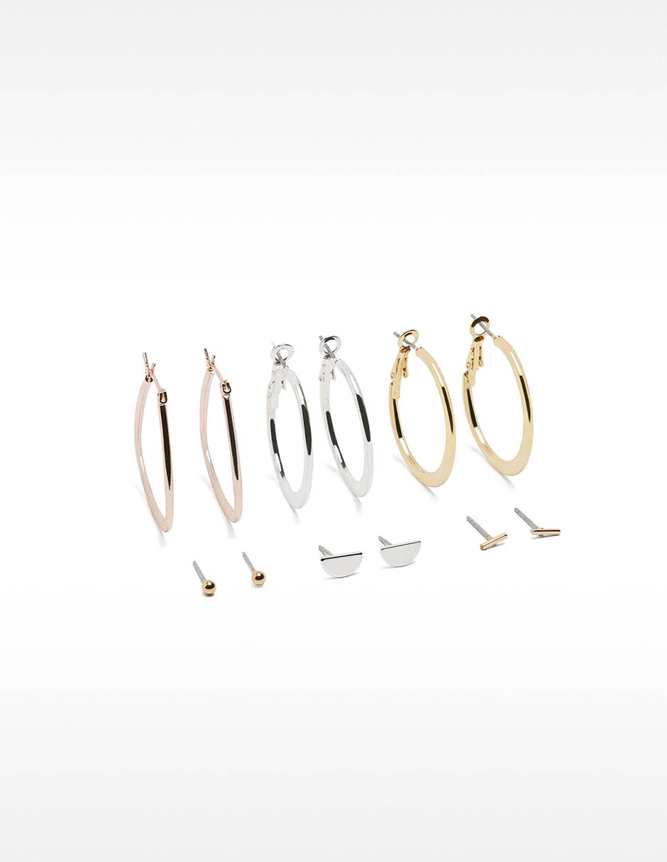 Set de aretes circulares con acabado pulido