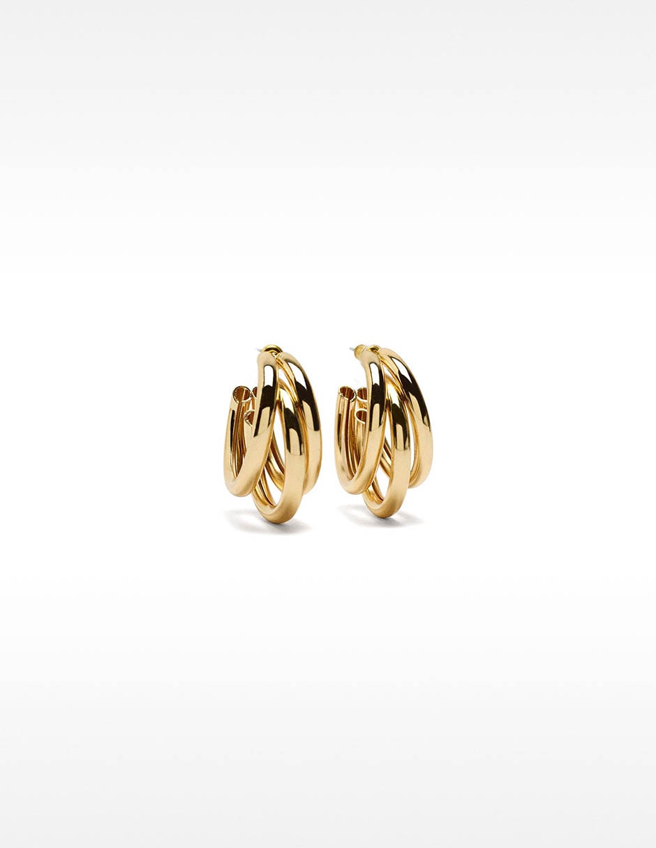 Aretes de aro con acabado brillante Aretes de aro con acabado brillante