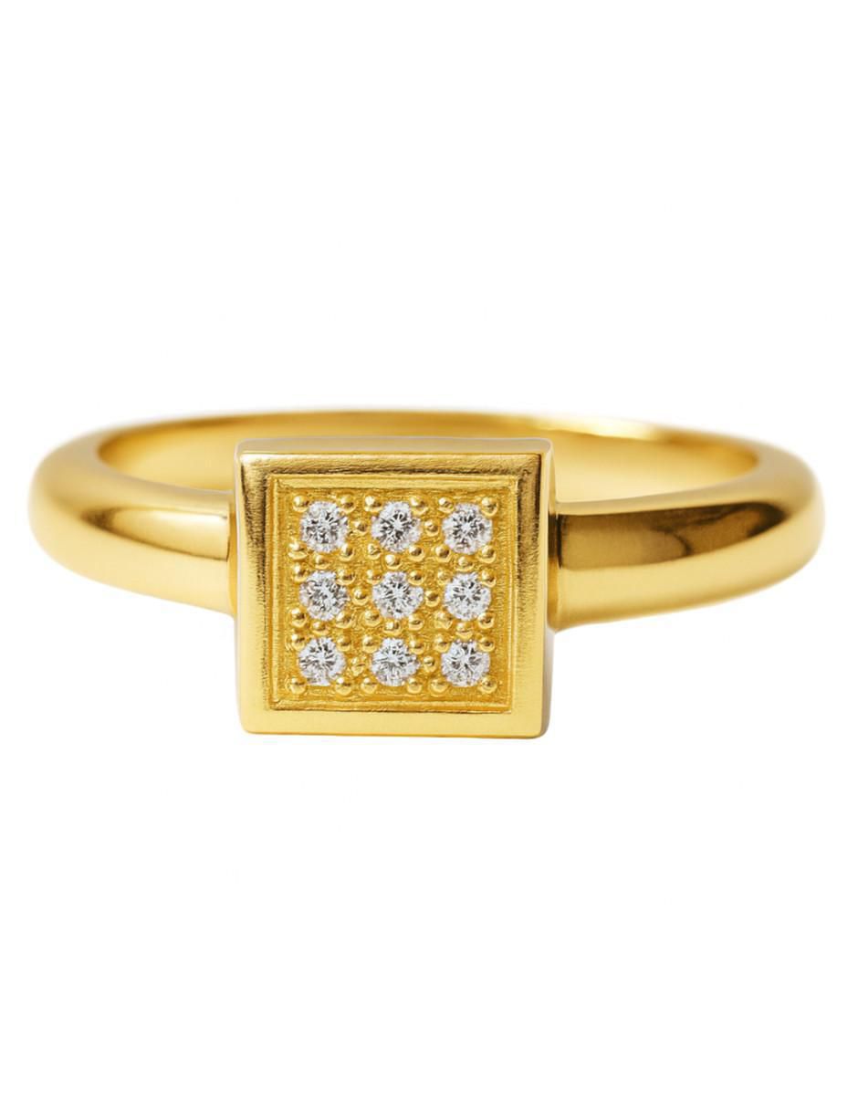 Anillo cuadrada 14 k de oro diamante pulido