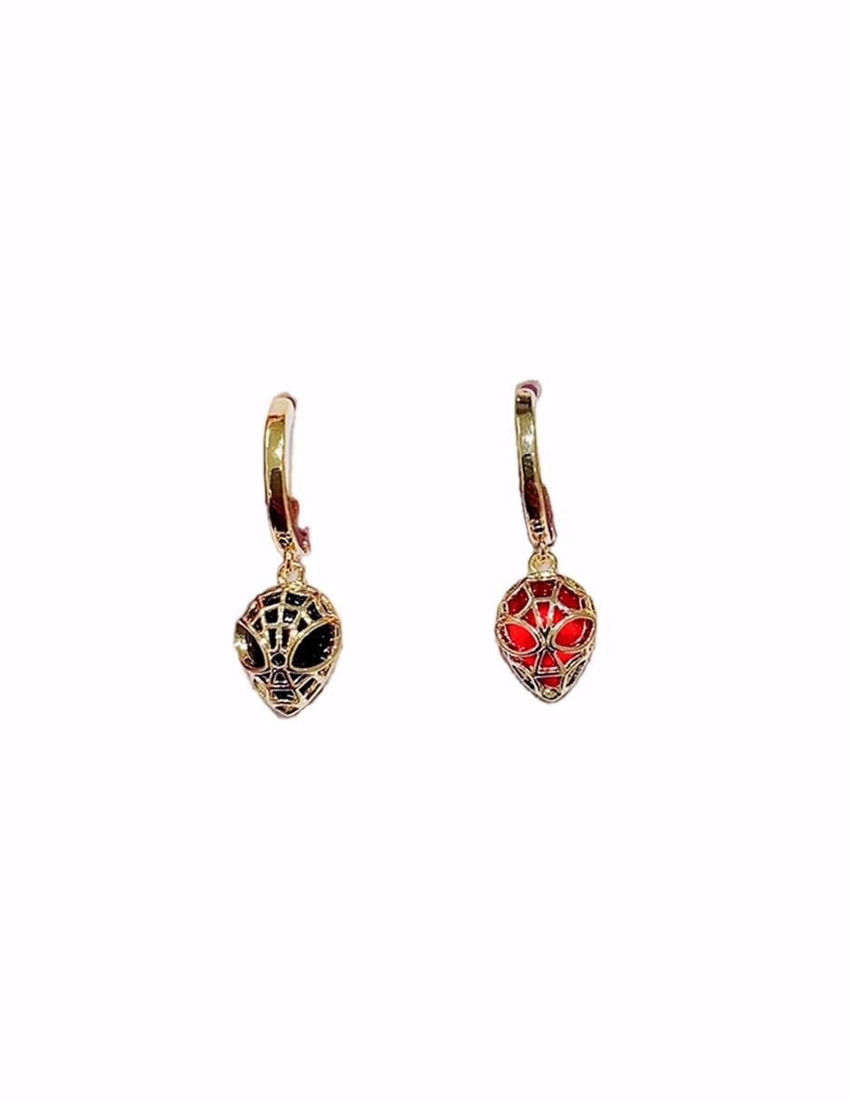 Set de aretes Spider-Woman y Spider-Man Spider-Man con acabado pulido 3