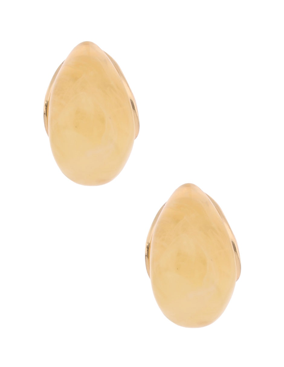 Aretes cortos con acabado pulido 1