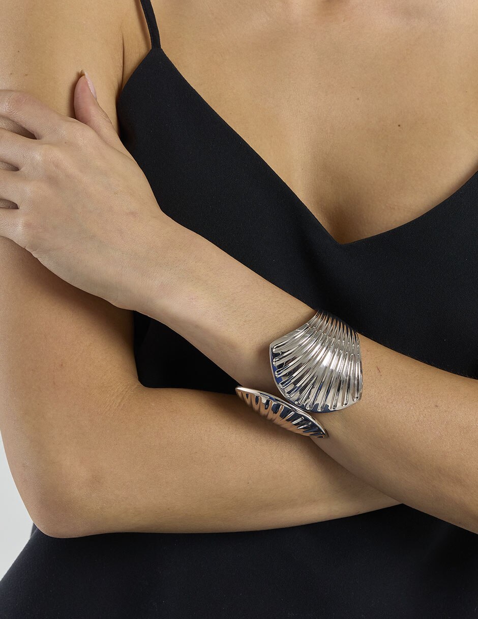 Brazalete acabado brillante 3