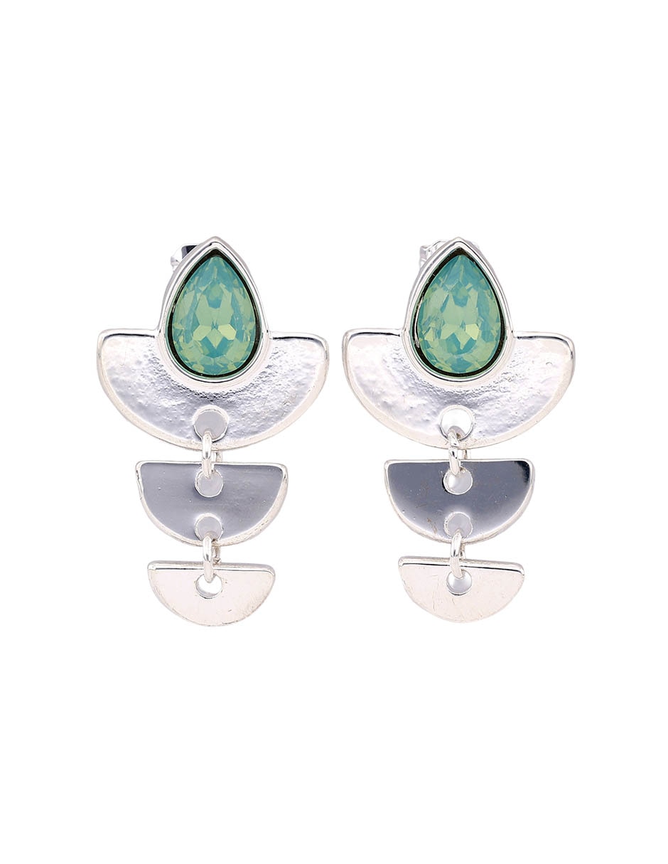 Aretes cortos con acabado brillante 1
