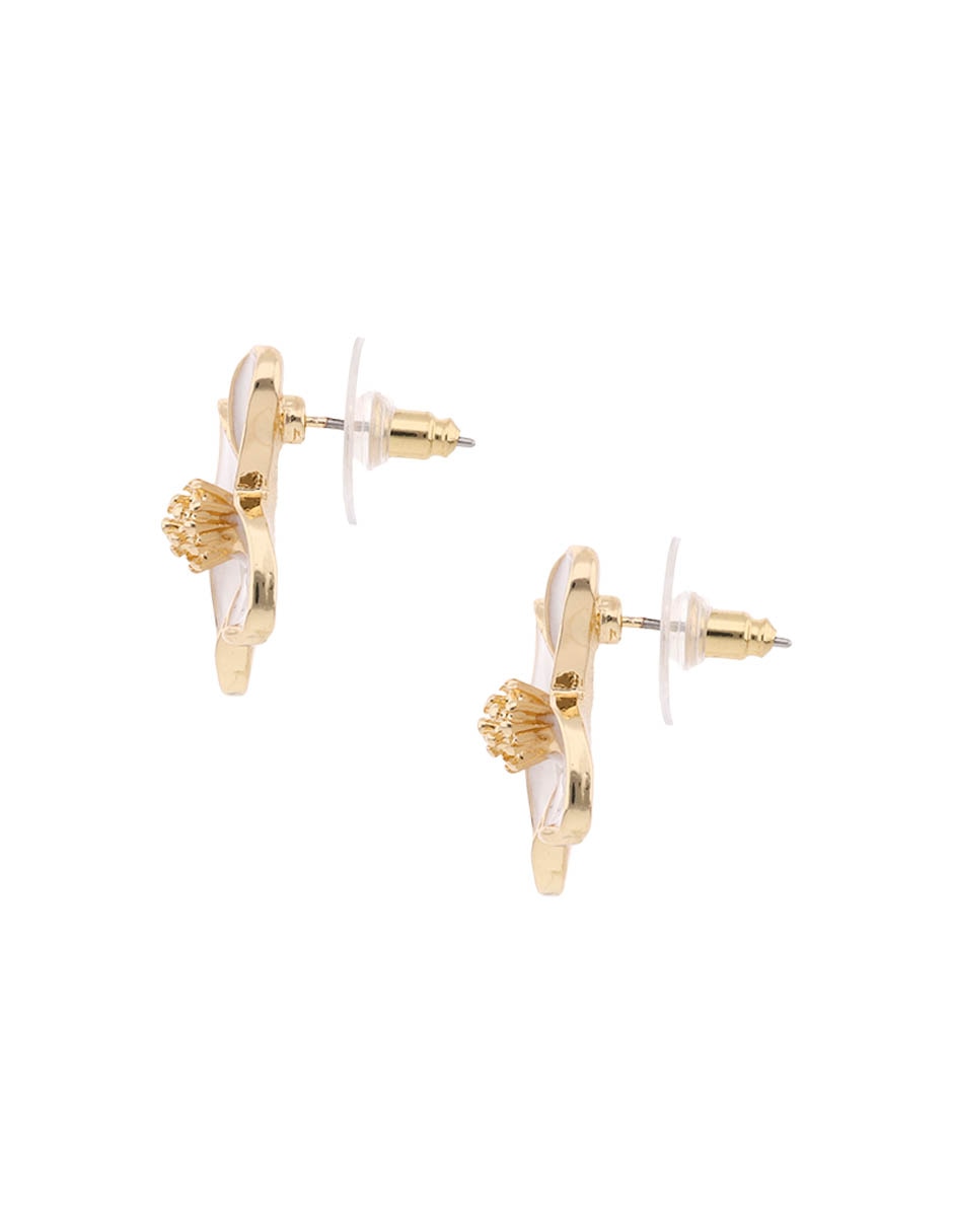 Aretes de flor con acabado brillante 3