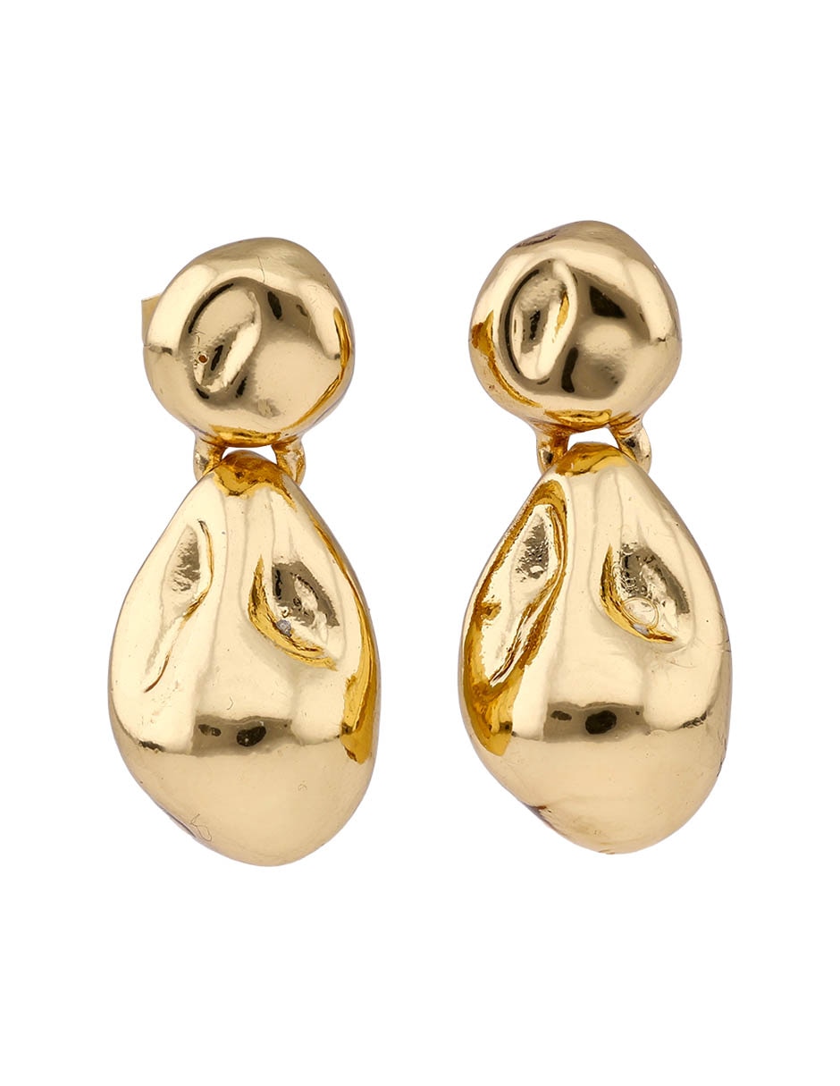 Aretes con acabado brillante Aretes con acabado brillante