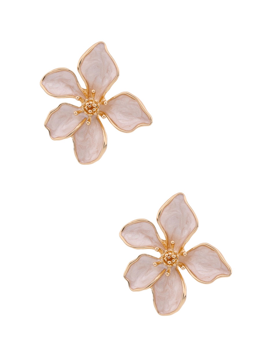 Aretes con acabado esmaltado