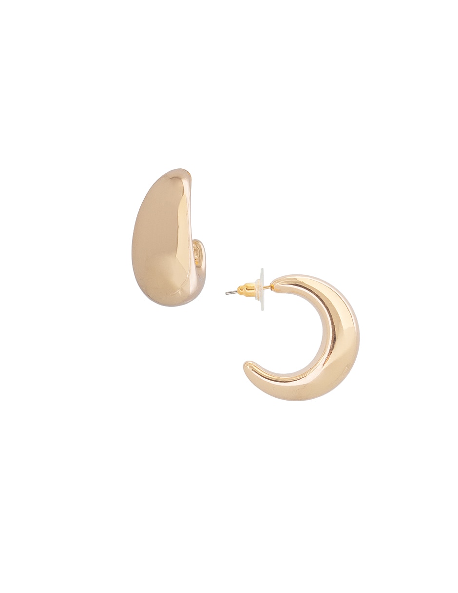 Aretes de círculo con acabado lustre 1