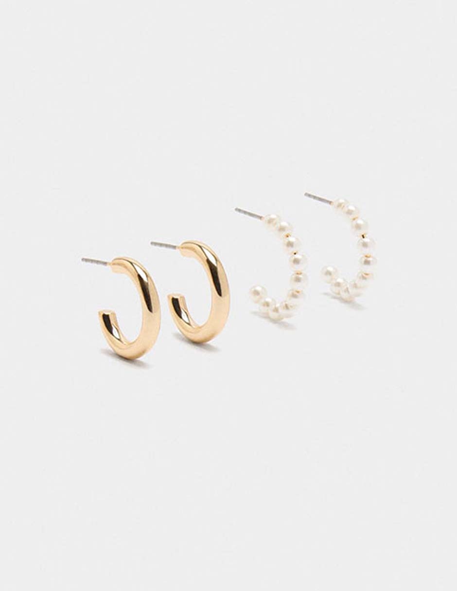 Set de aretes Stay Classy con acabado brillante perla Set de aretes Stay Classy con acabado brillante perla
