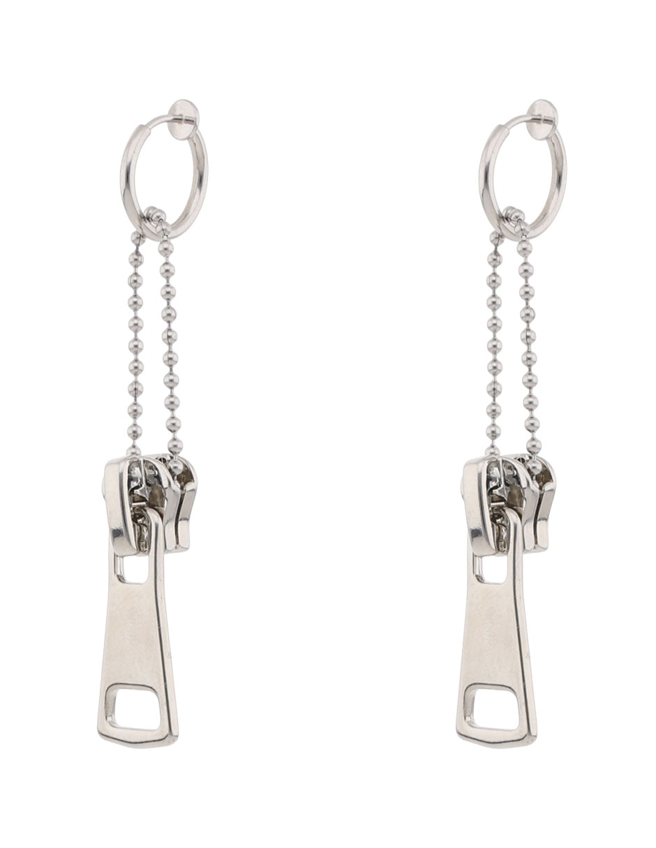 Aretes largos con acabado brillante 5