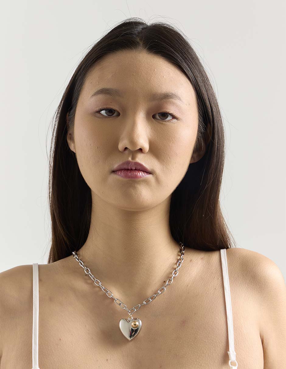 Collar con dije de corazón