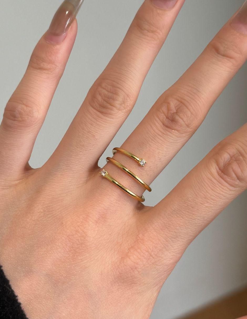 Anillo Elisea de plata P 925 zirconia con acabado baño de oro