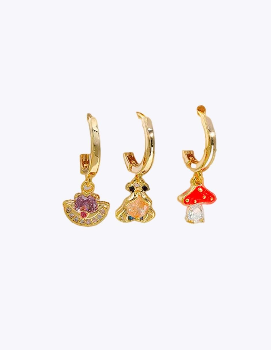 Set de aretes de flor Alice in Wonderland con acabado pulido 2