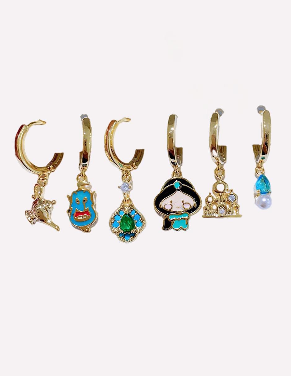 Set de aretes Jazmin con acabado pulido Set de aretes Jazmin con acabado pulido