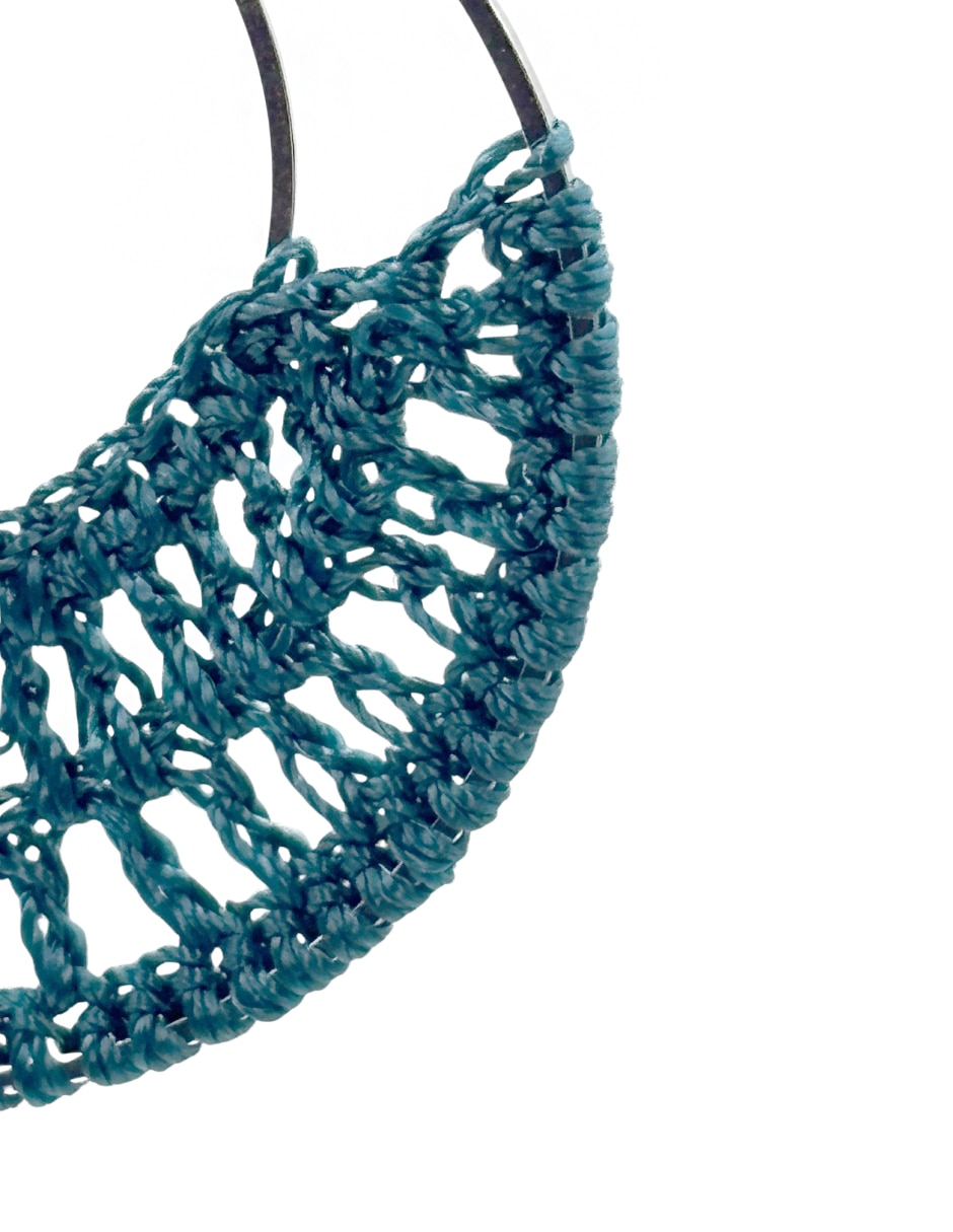 Aretes circulares con acabado texturizado 5